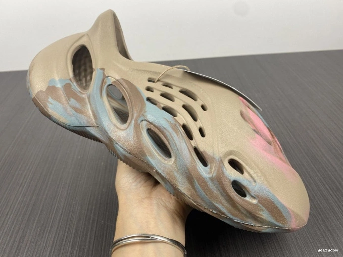 Adidas GY3969 Yeezy Foam Runner 0809